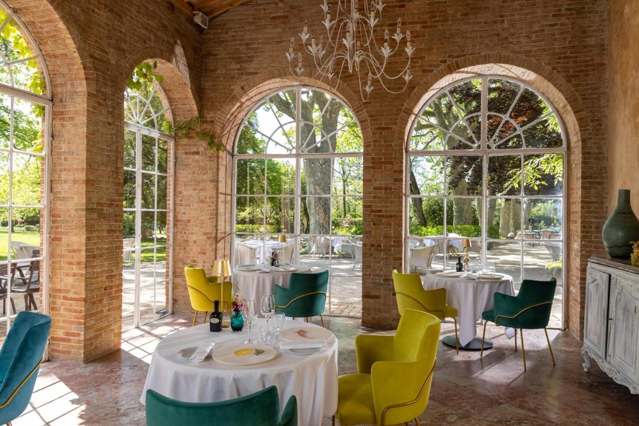 La Magdeleine - Mathias Dandine Hotel Gémenos Екстериор снимка