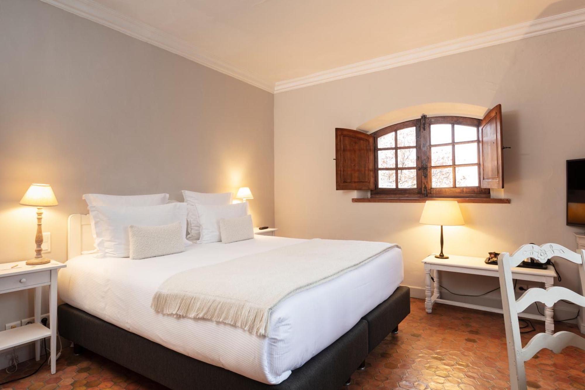 La Magdeleine - Mathias Dandine Hotel Gémenos Екстериор снимка